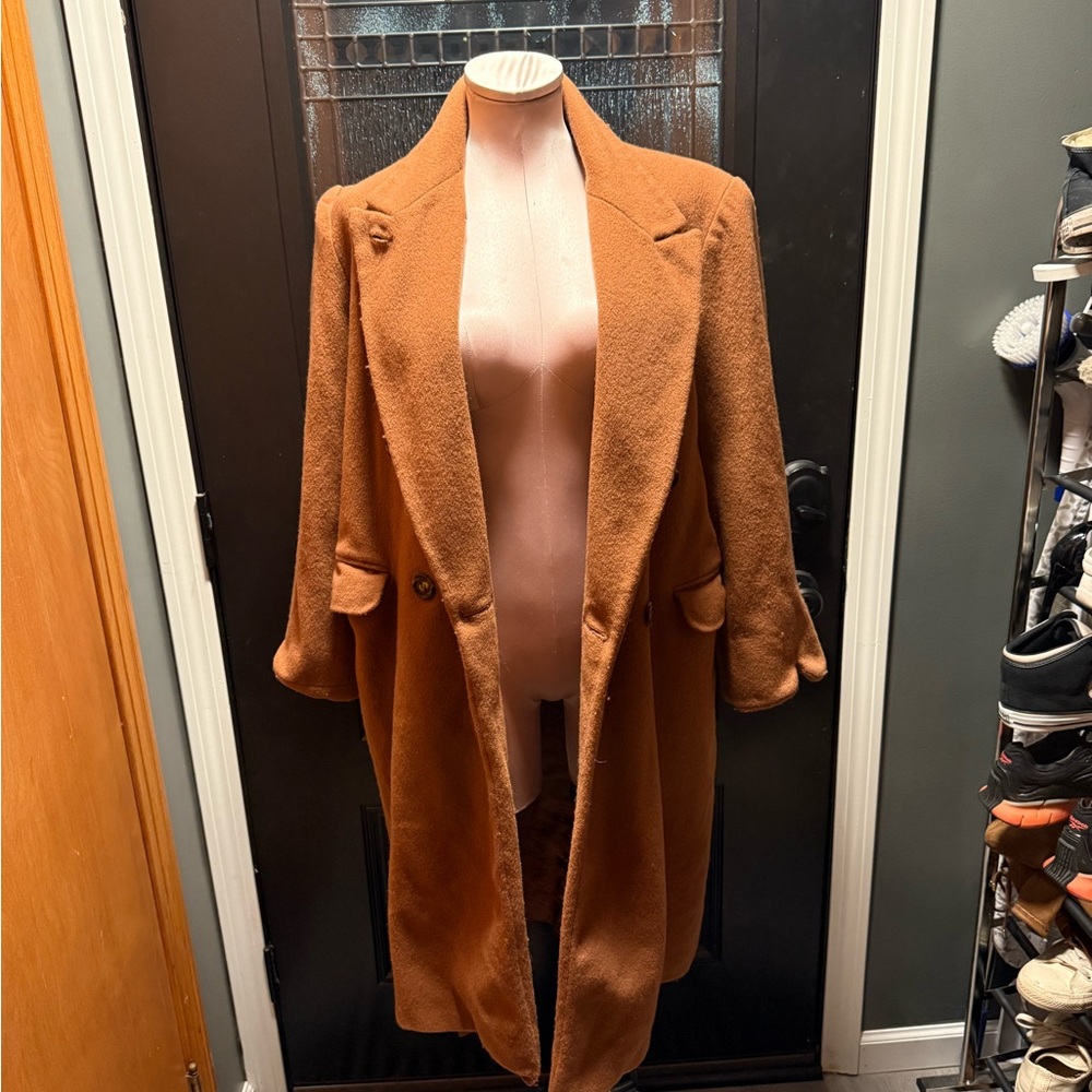 Women's Tan Coat